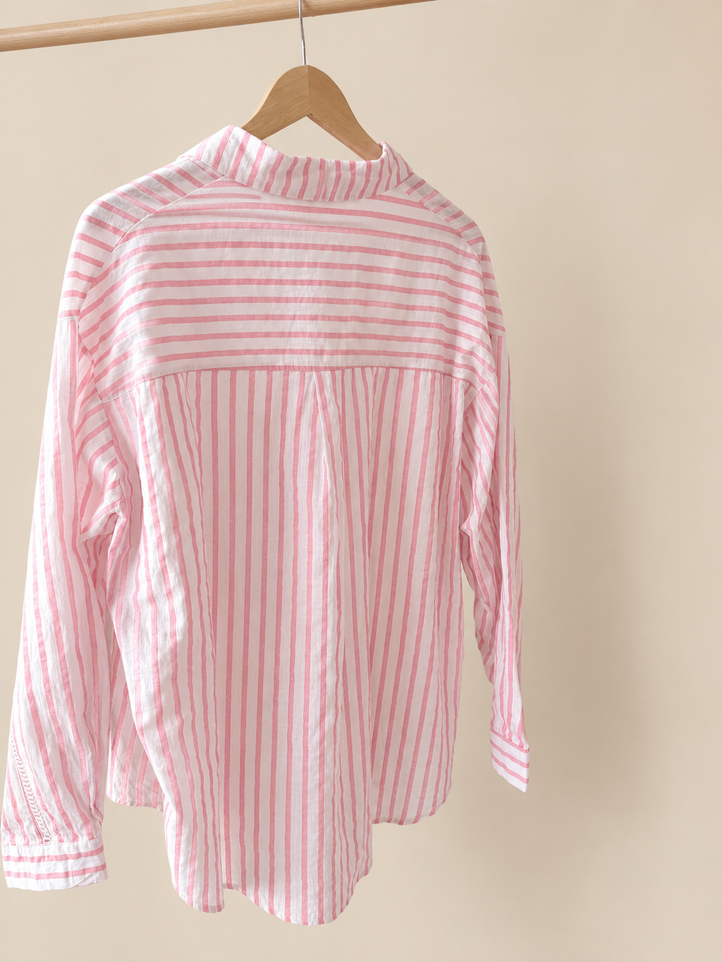 Chemise Rayée Blanche & Rose – 100 % Coton