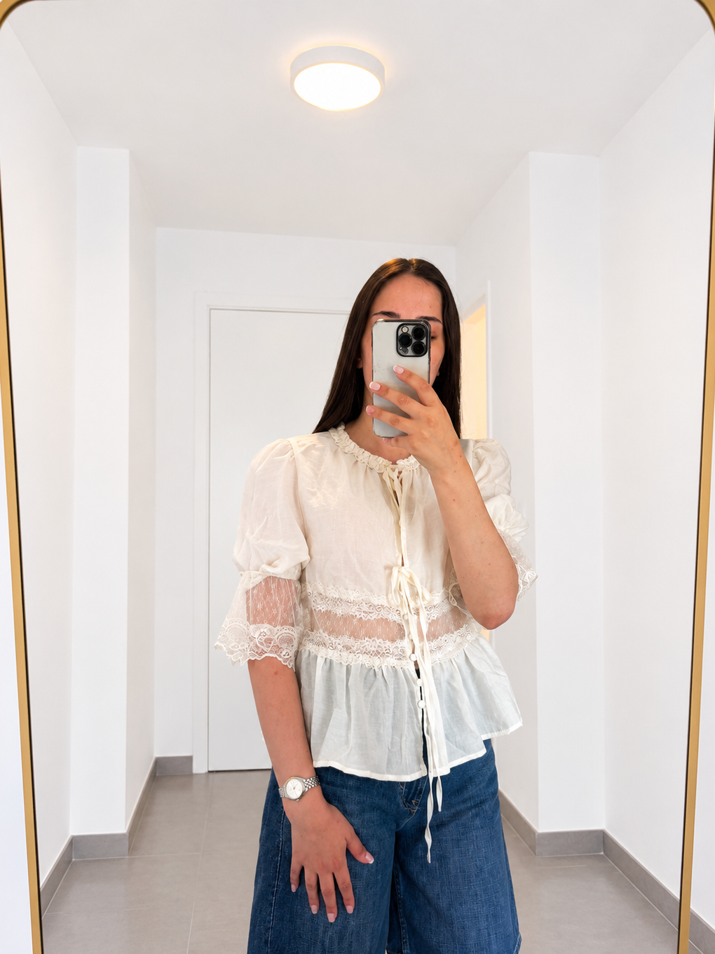 Blouse Romantique Écrue – Dentelle & Laçage Bohème