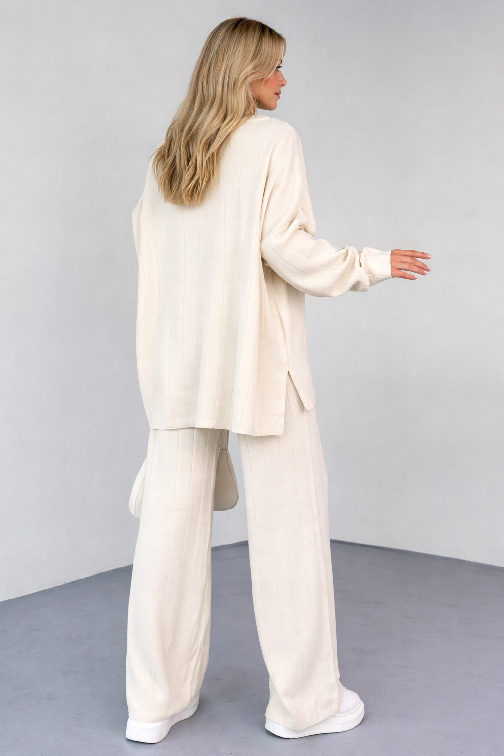 Ensemble Intemporel en Maille Écrue